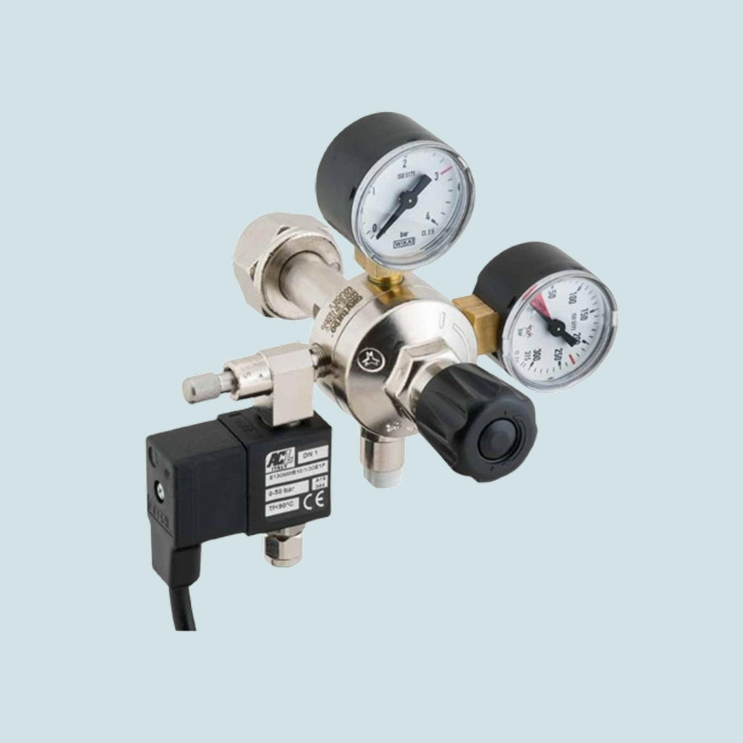 Oxyturbo Major 2 CO₂ Pressure Regulator with Solenoid and Needle Valve.