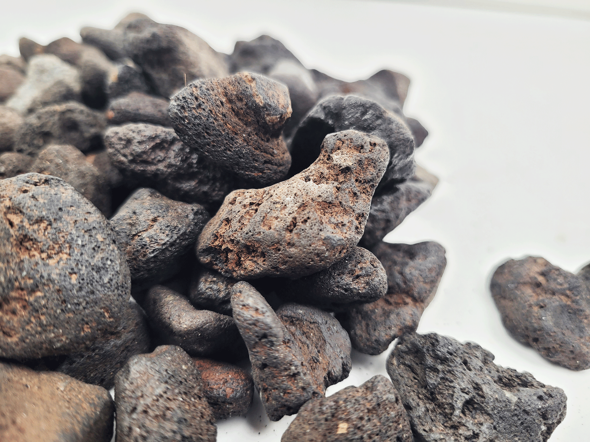 Gravel Substrate for Aquascaping: Ultimate Guide to Stunning Tanks