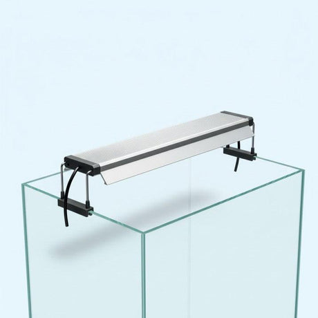 Chihiros B-Series Mirror Shade 60 cm – reflector installed on LED aquarium light